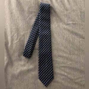U.S. Polo Assn. Navy and White Diamond Pattern Tie
